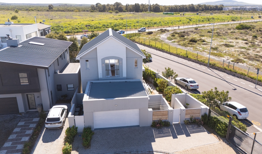 2 Bedroom Property for Sale in Sagewood Western Cape